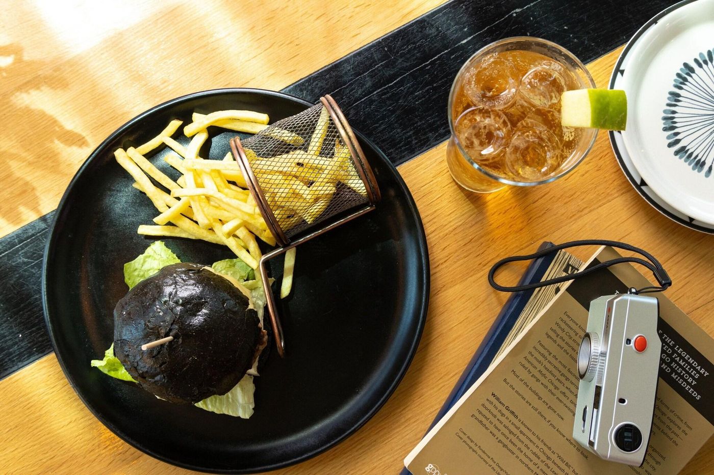 Moxy-Lisbon-City-Restaurant-49