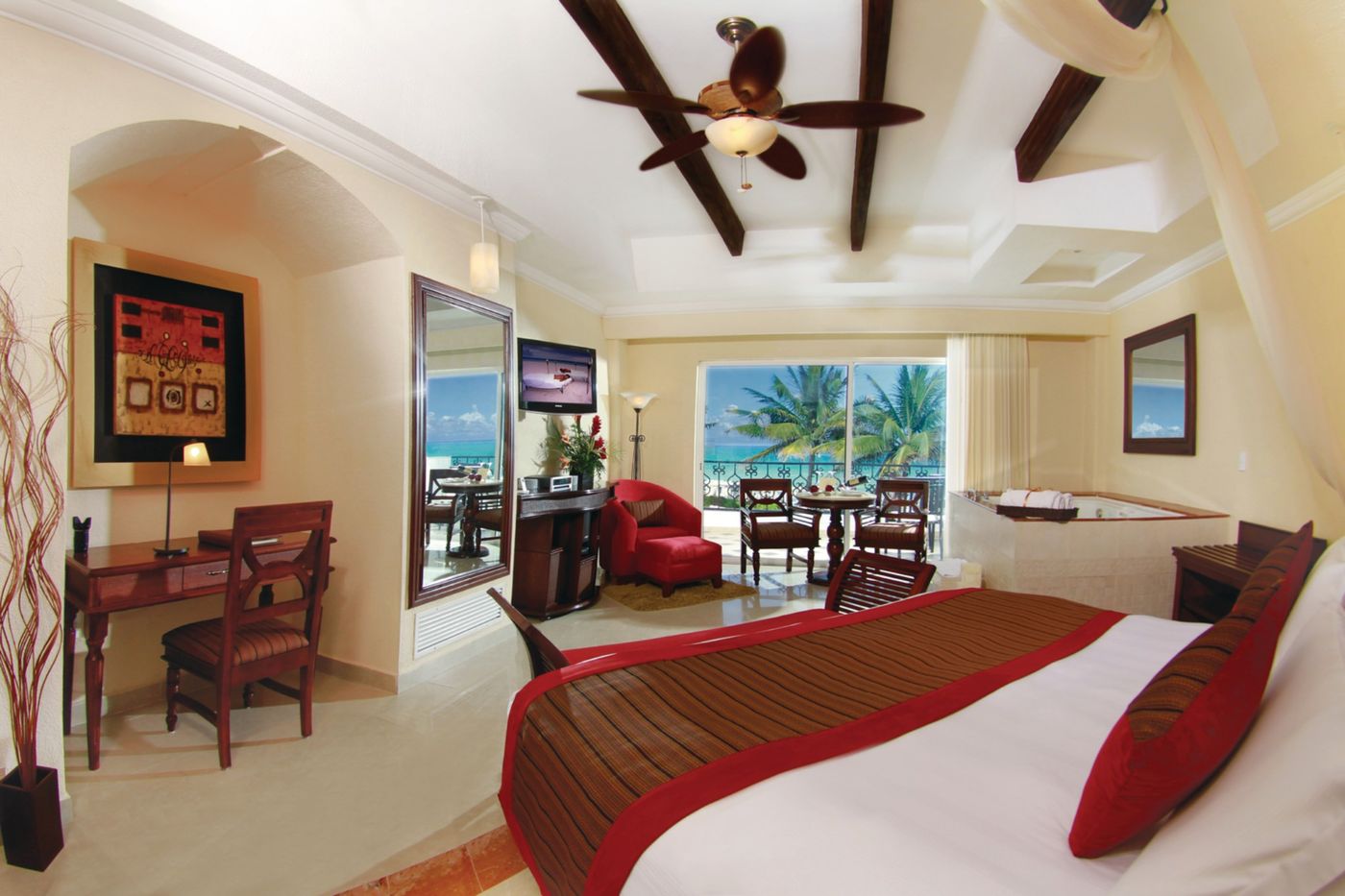 Hilton-Playa-del-Carmen-All-inclusive--The-Royal--Room-42