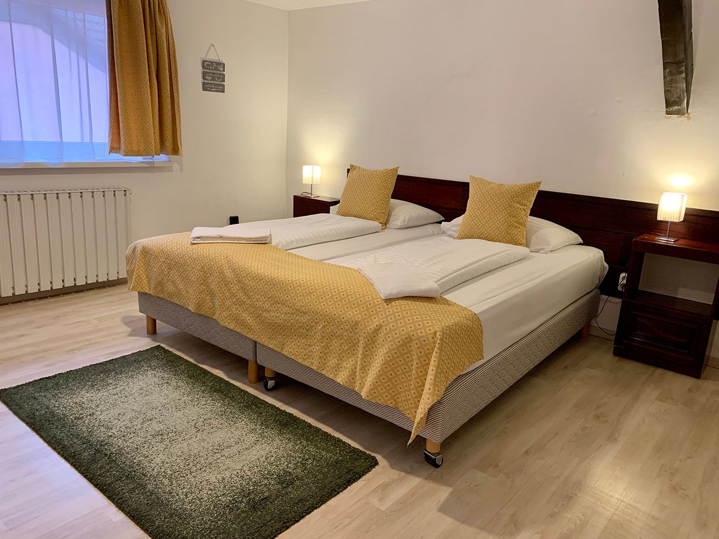Gloria-Budapest-City-Center-Room-19