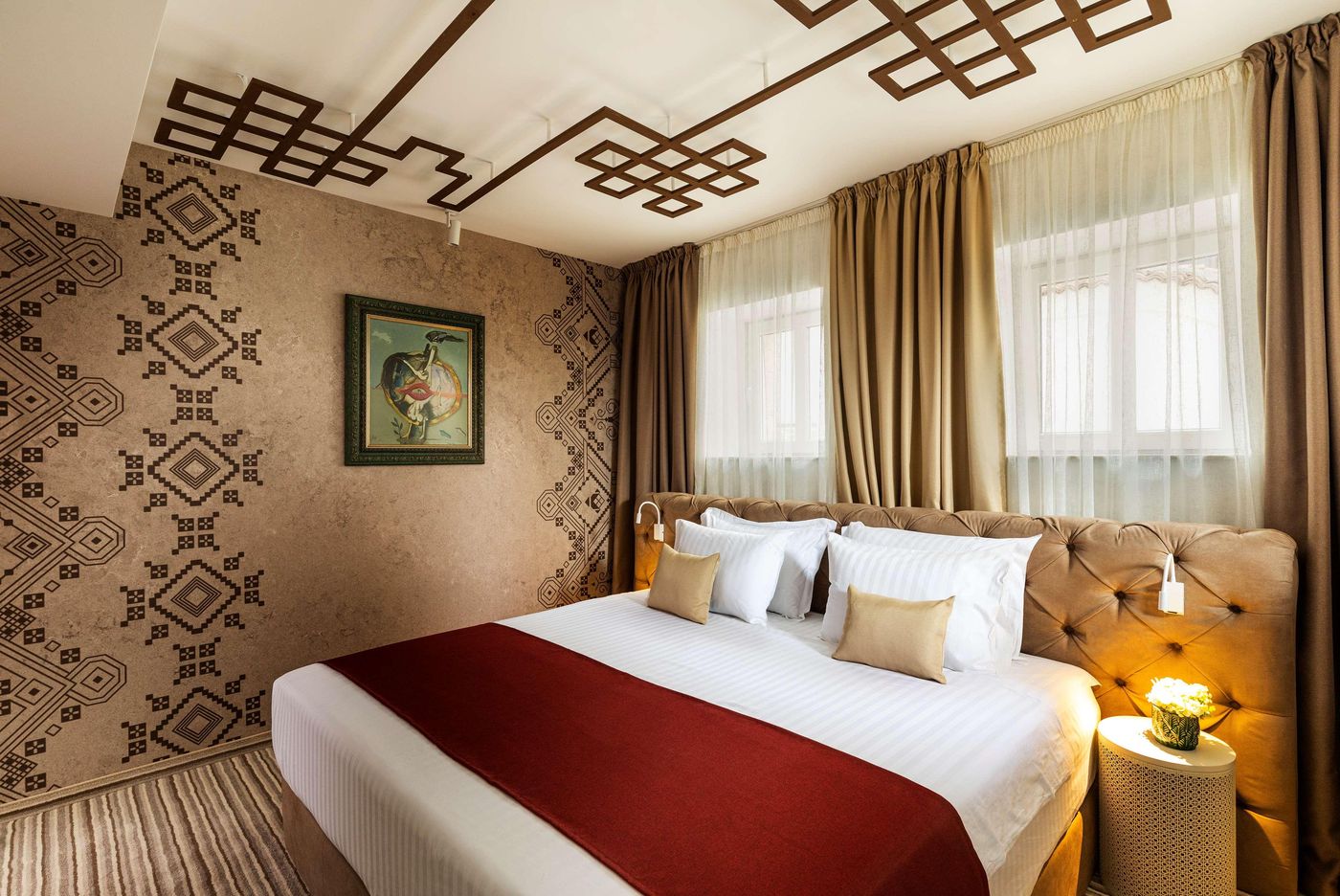 Gallery-37--BW-Premier-Collection-Room-8