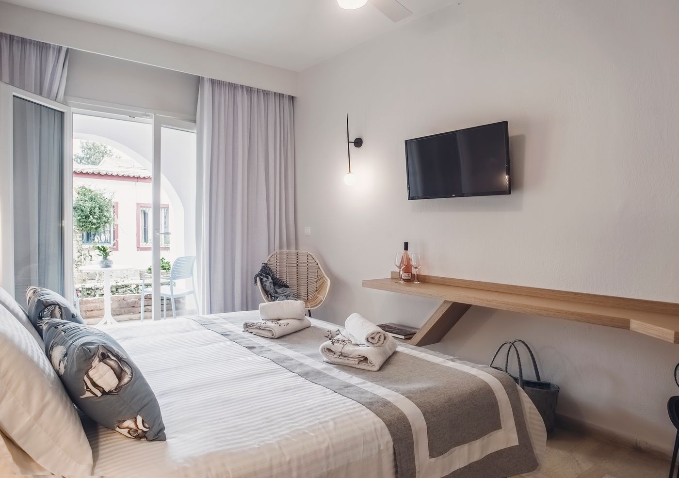 Iliada-Beach-Room-26