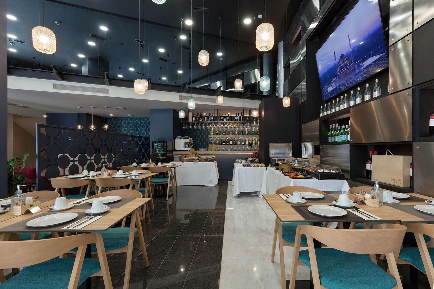 Trendy-By-Athens-Prime-Hotels-Restaurant-46