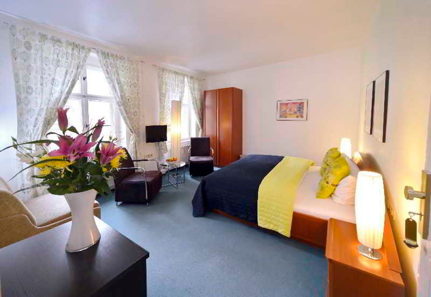 Old-Town-Hotel-Greifswalder-Strasse-Room-18