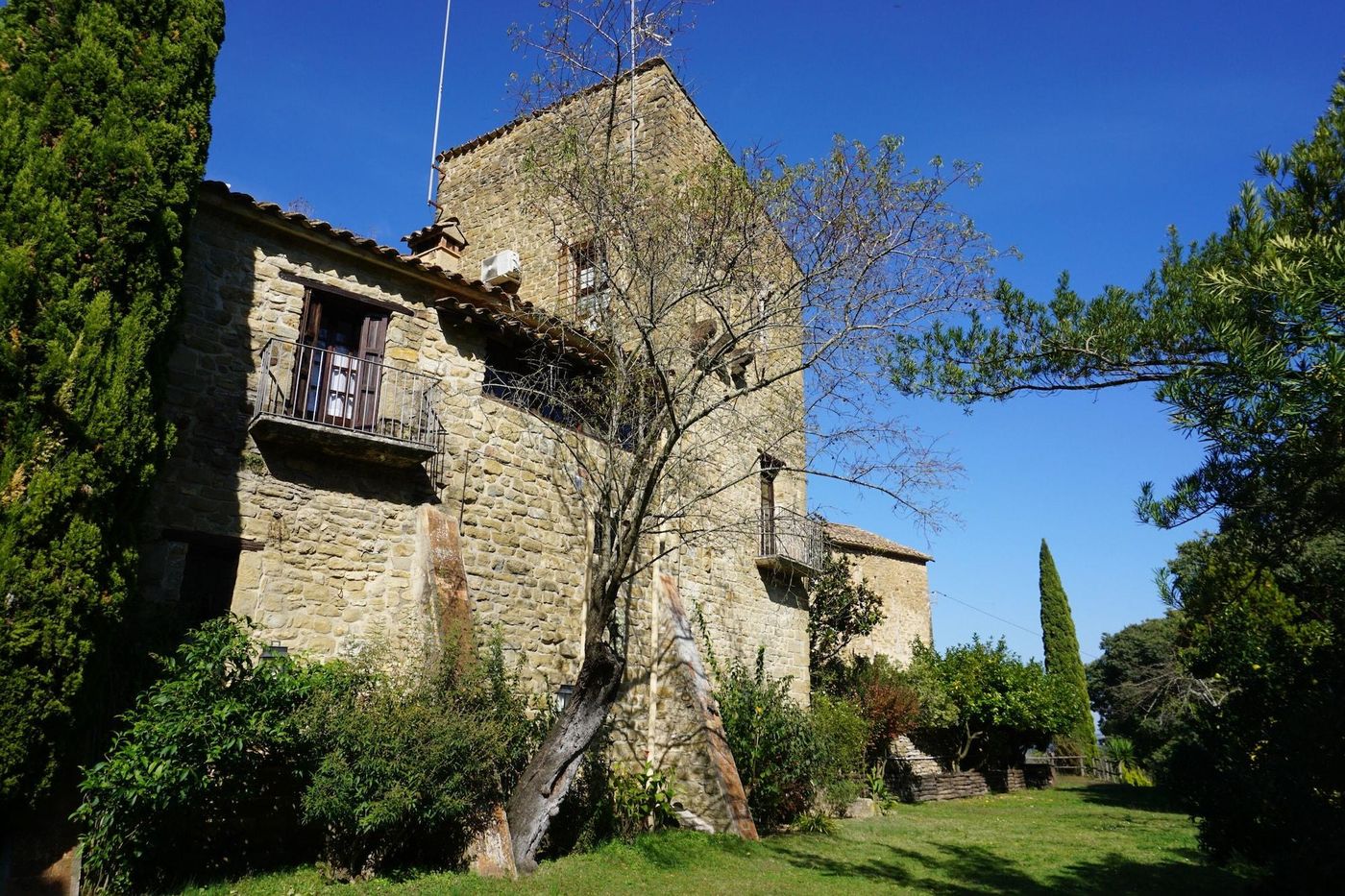 La-Sala-De-Camos-General-view-12