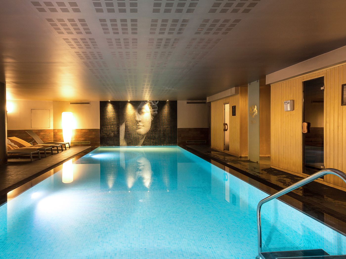 Dom-Pedro-Lisboa-Pool-48