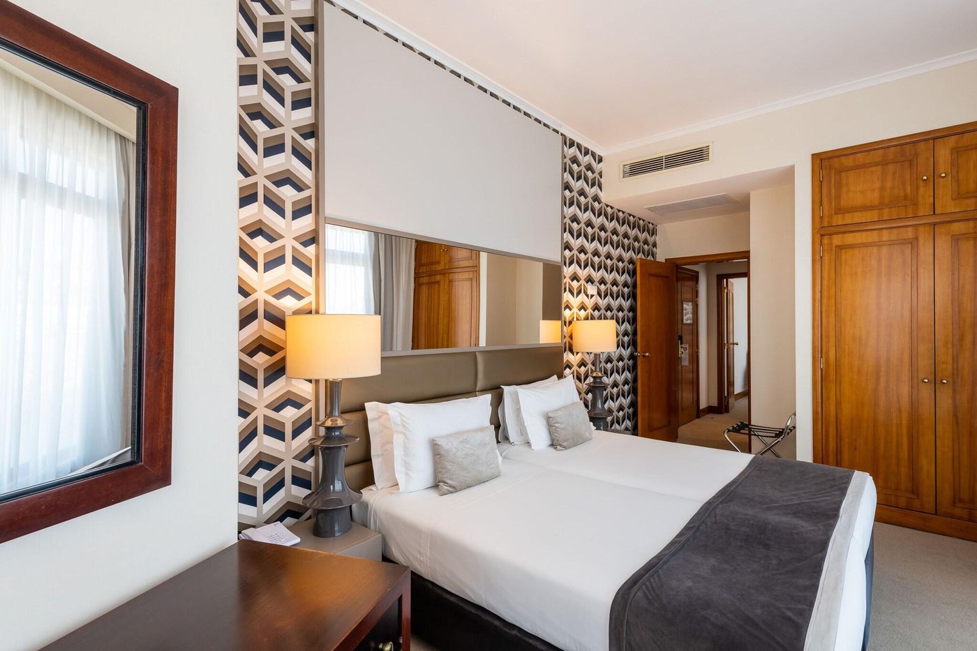 Hotel-Mundial-Room-33