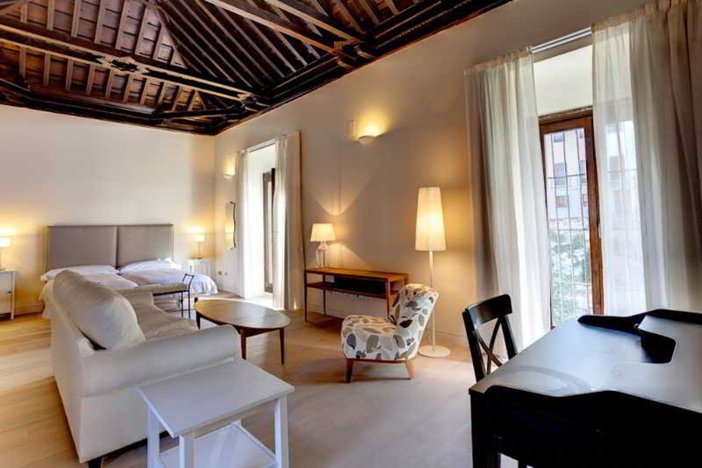 Elvira Suites-Spain-GRANADA-Room-6