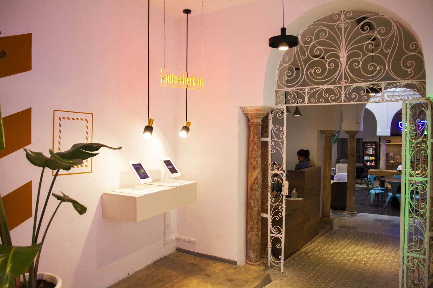 Room00 Salvador - Spain - SEVILLE - General view - 6