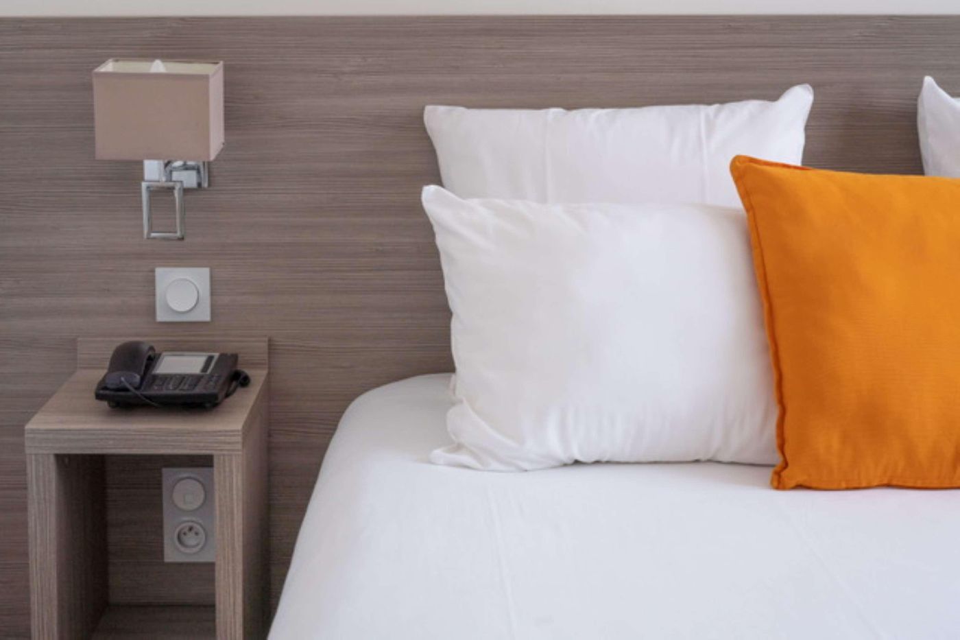 Best Western Hotel des Thermes - France - Balaruc-Les-Bains - Room - 10