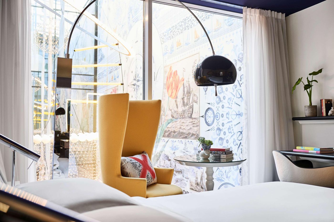 Andaz-Amsterdam-Prinsengracht-a-concept-by-Hyatt-Room-43