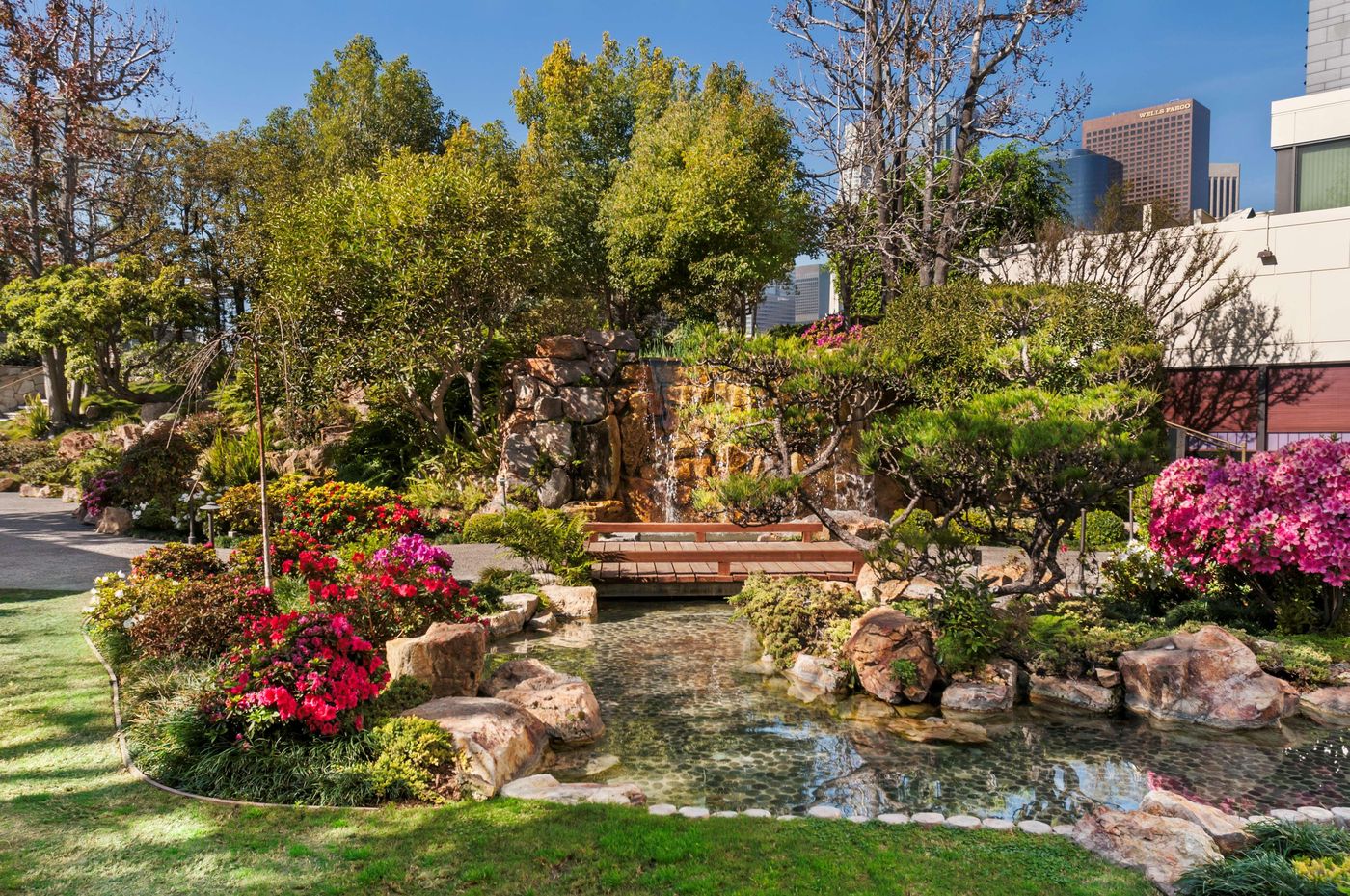 Doubletree-by-Hilton-Los-Angeles-Downtown-General-view-57