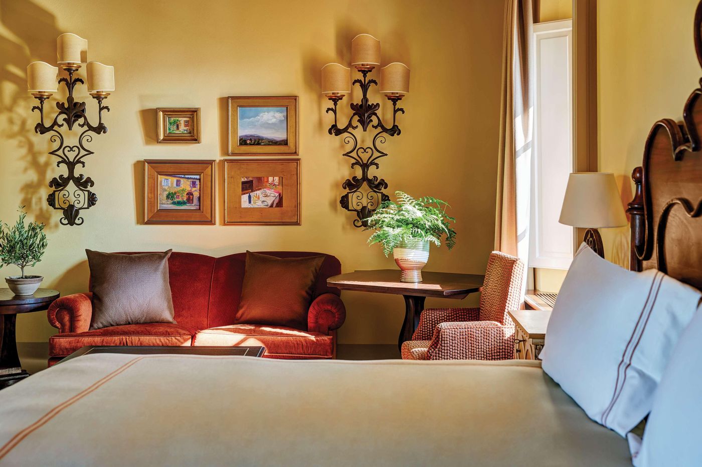 Castello-Di-Casole--A-Belmond-Hotel--Tuscany-Room-42
