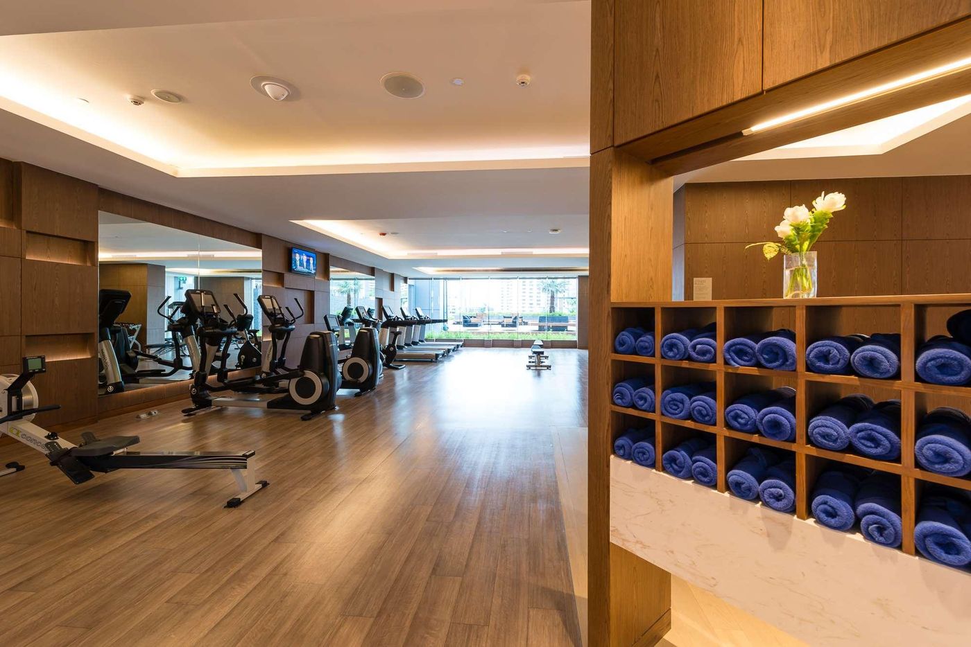 Radisson-Blu-Plaza-Bangkok-Sports-and-Entertainment-53