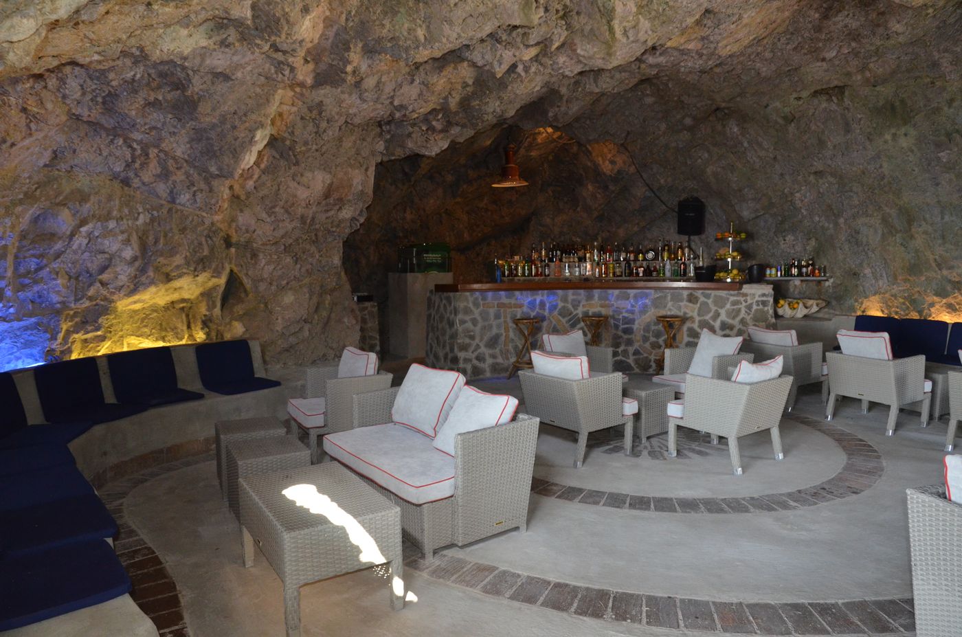 Grand-Hotel-Excelsior-Pool-16