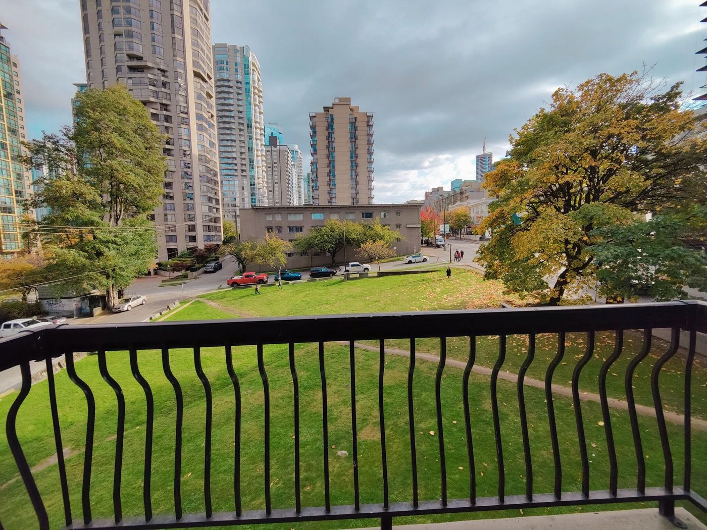 Divya-Sutra-Suites-on-Robson-Downtown-Room-50