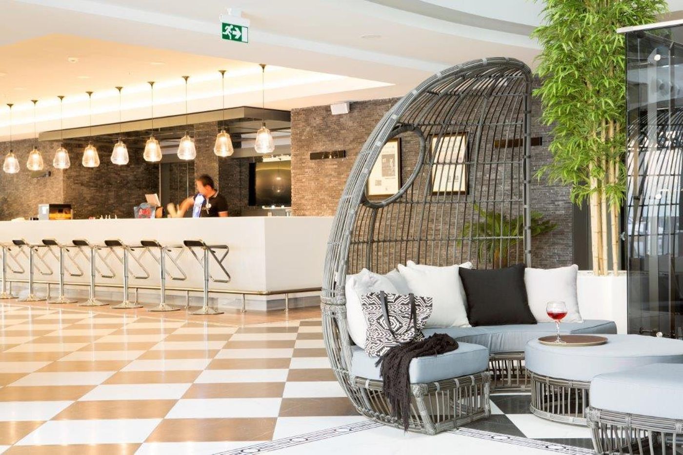 Sunprime-C-Lounge---Adults-Only--16---Bar-29