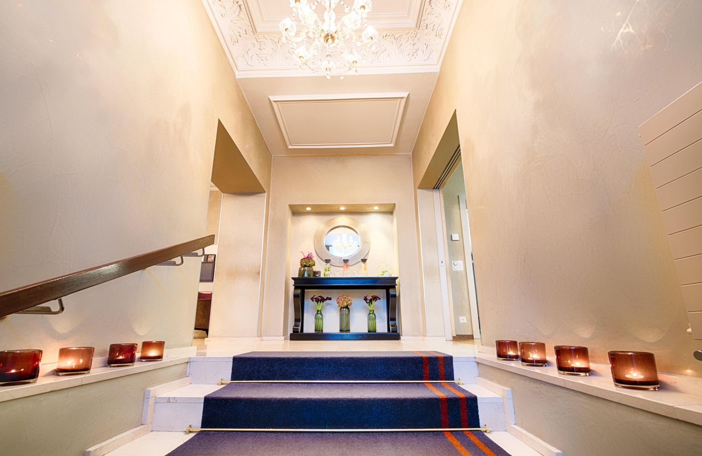 Hotel Alden Splügenschloss - Leonardo Ltd Edition-Switzerland-ZURICH-Lobby-4