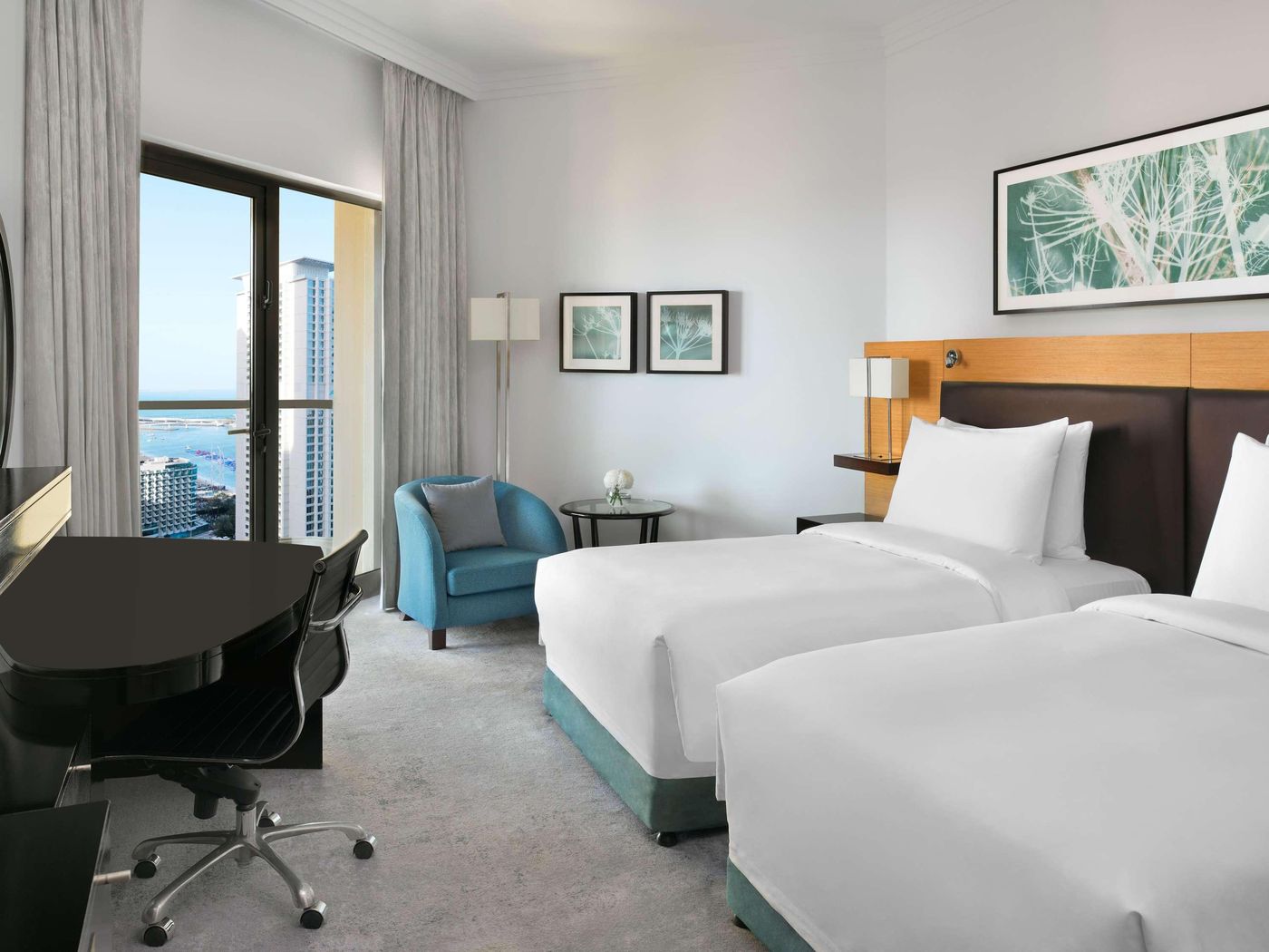 Movenpick-Jumeirah-Beach-Room-18
