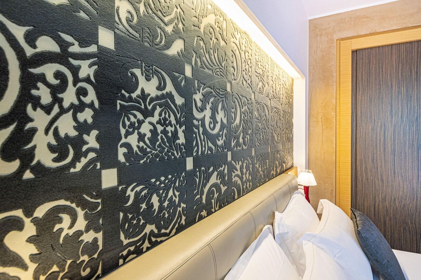 Antony-Palace-Hotel-Room-18