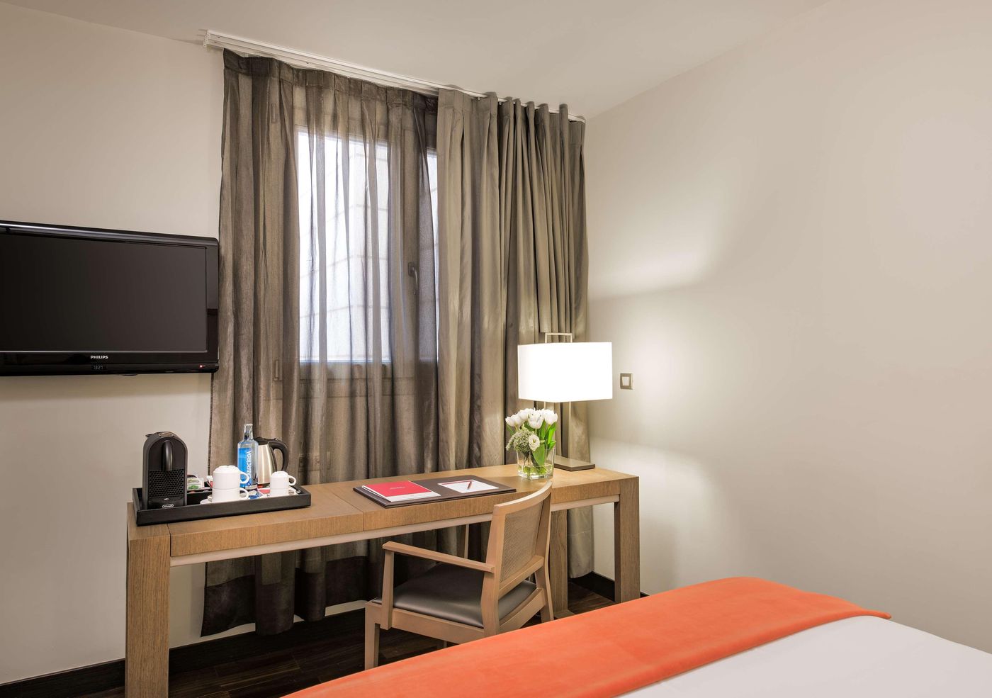 NH-Collection-Madrid-Palacio-de-Tepa-Room-50