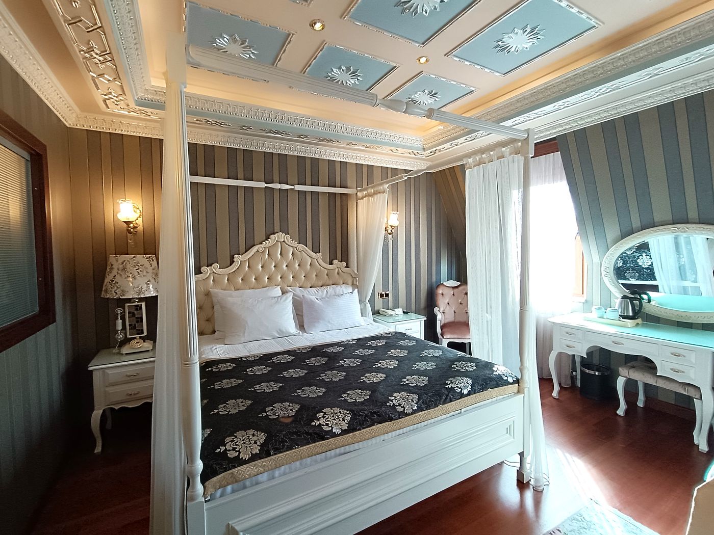 Golden-Horn-Sirkeci-Room-39