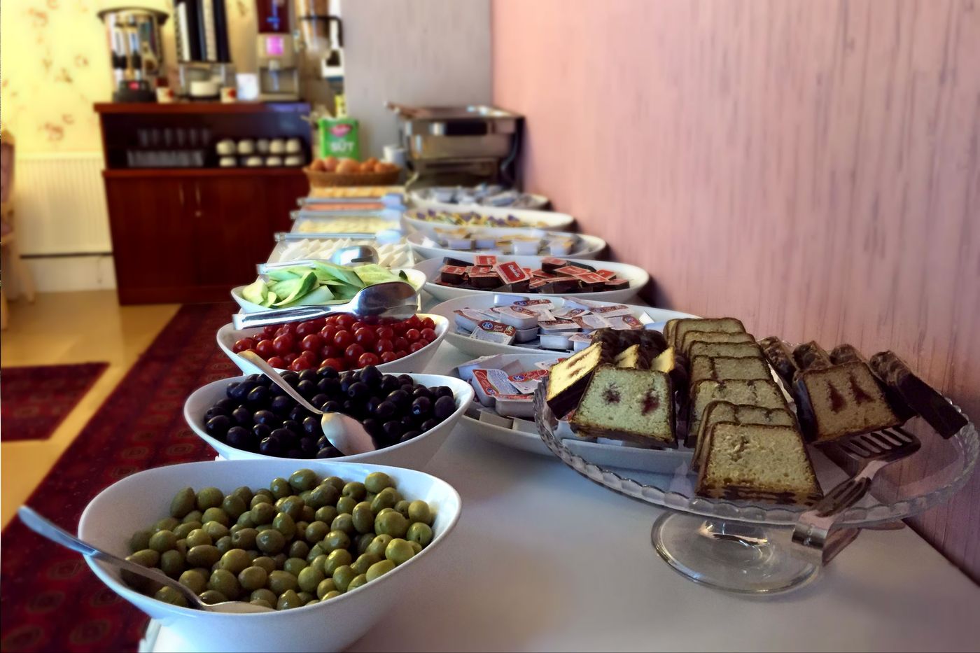 Istanbul-Holiday-Hotel-Restaurant-41