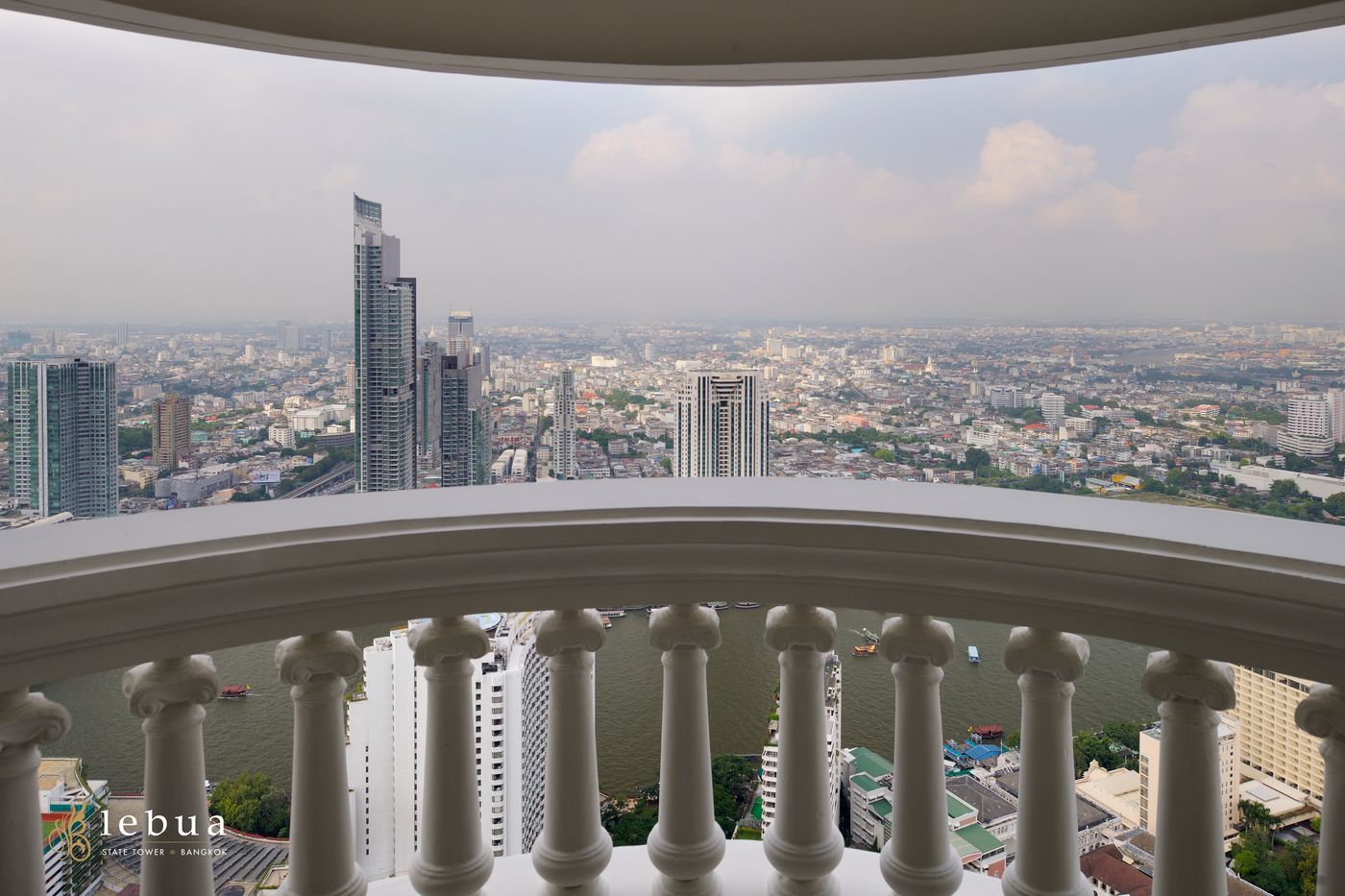 Lebua-at-State-Tower-Room-26