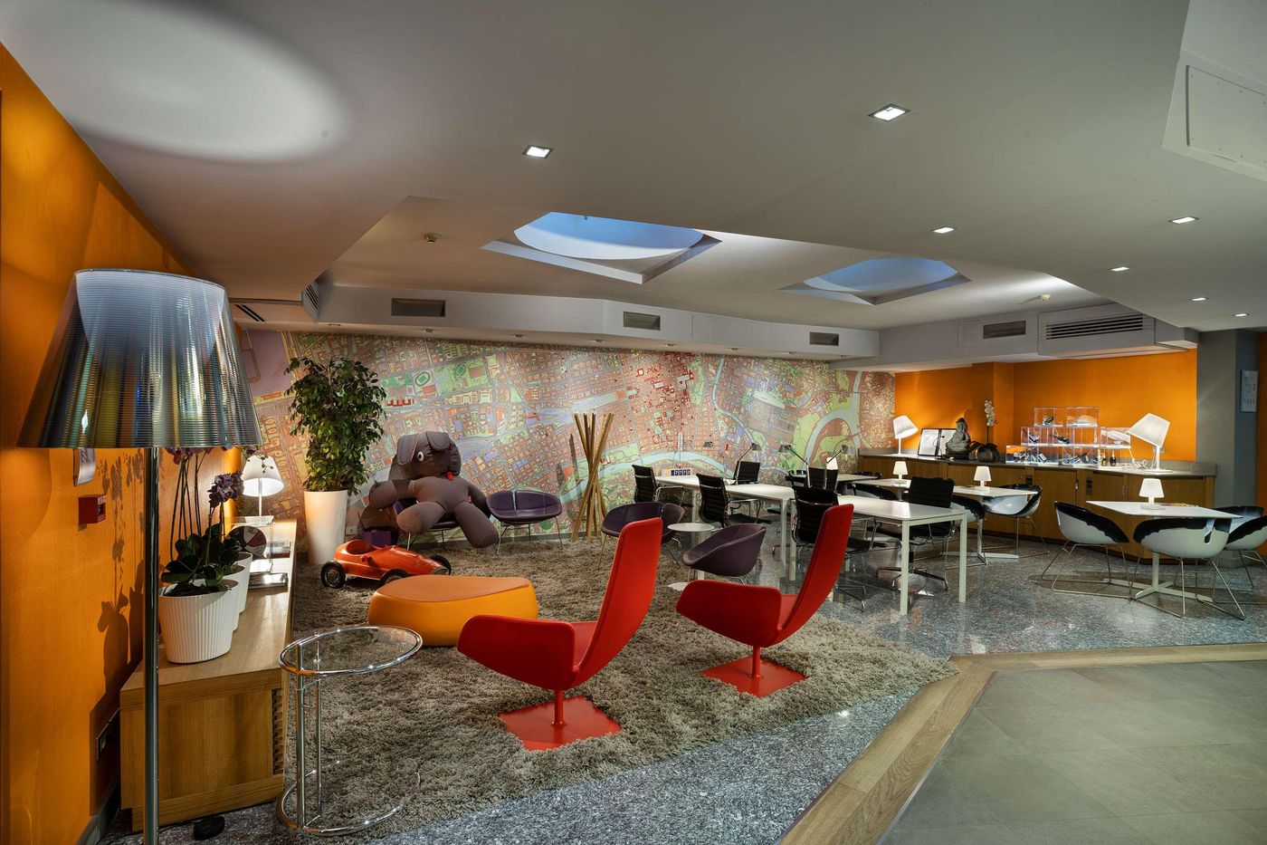 Best Western Plus Executive Hotel and Suites - Italy - Torino - Bar - 9