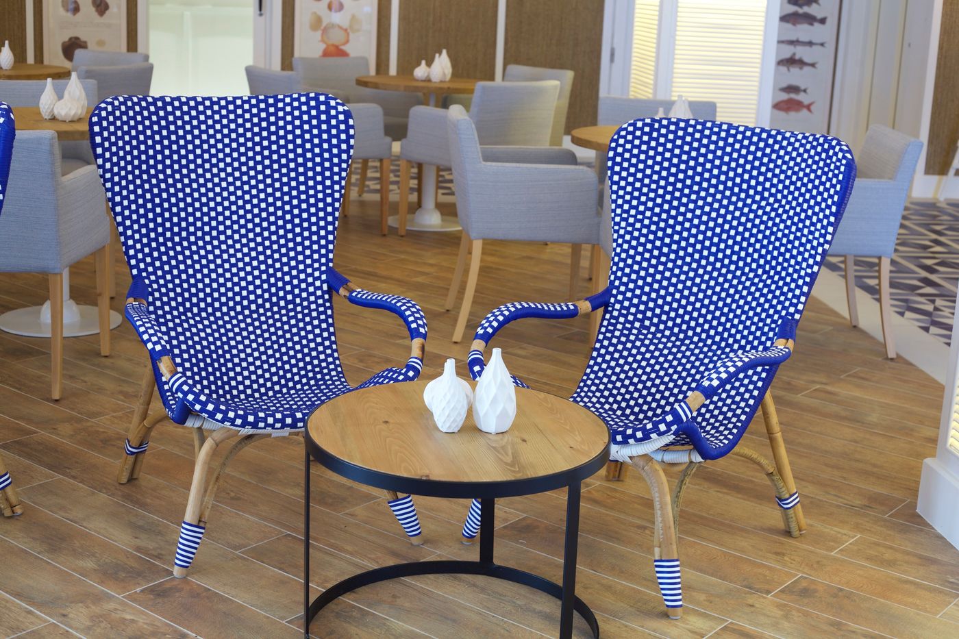 Els-Pins-Hotel-Lobby-57