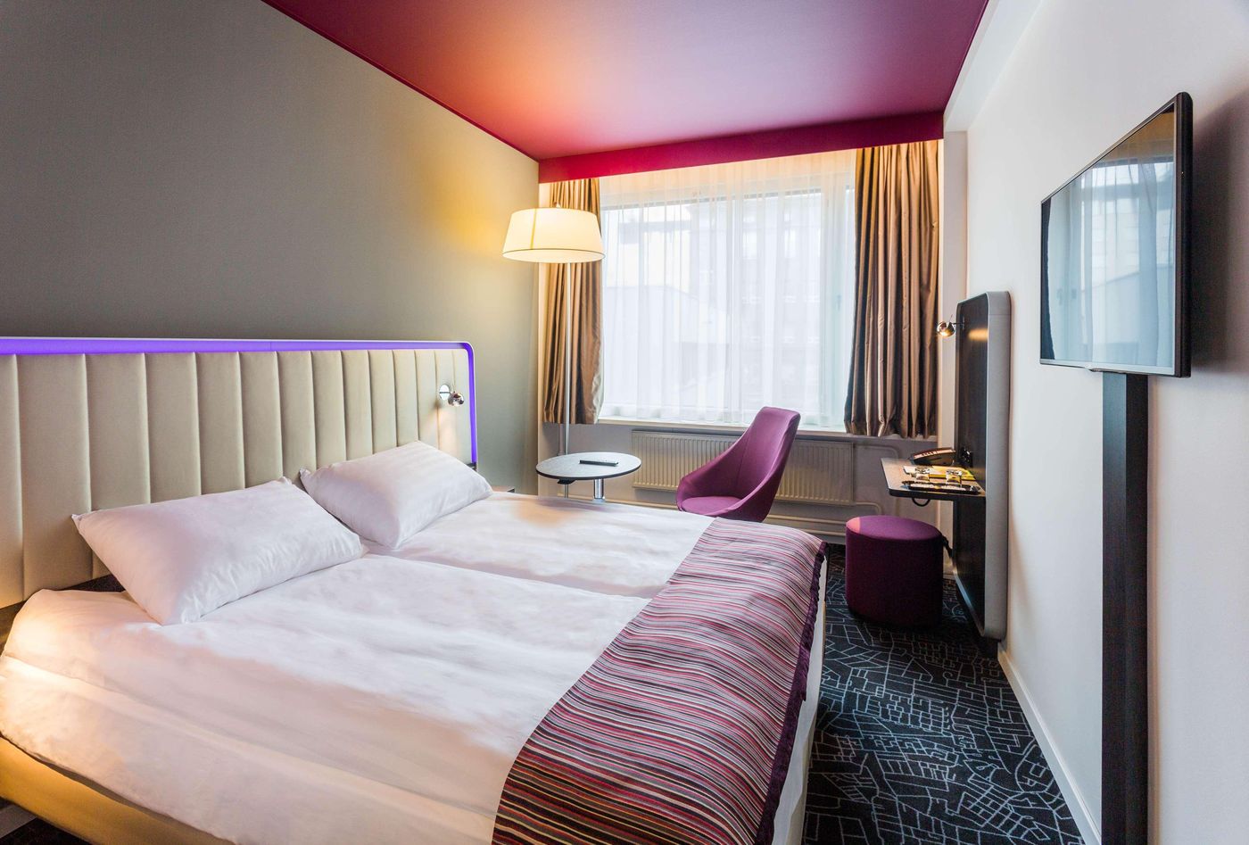 Park-Inn-by-Radisson-Central-Tallinn-Room-17
