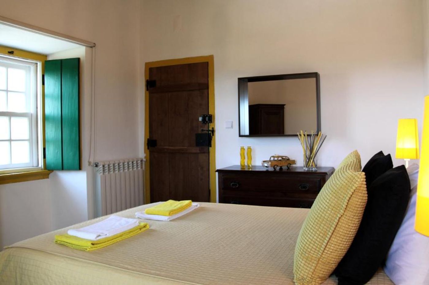 Quinta-dos-Ribeiros-Room-26