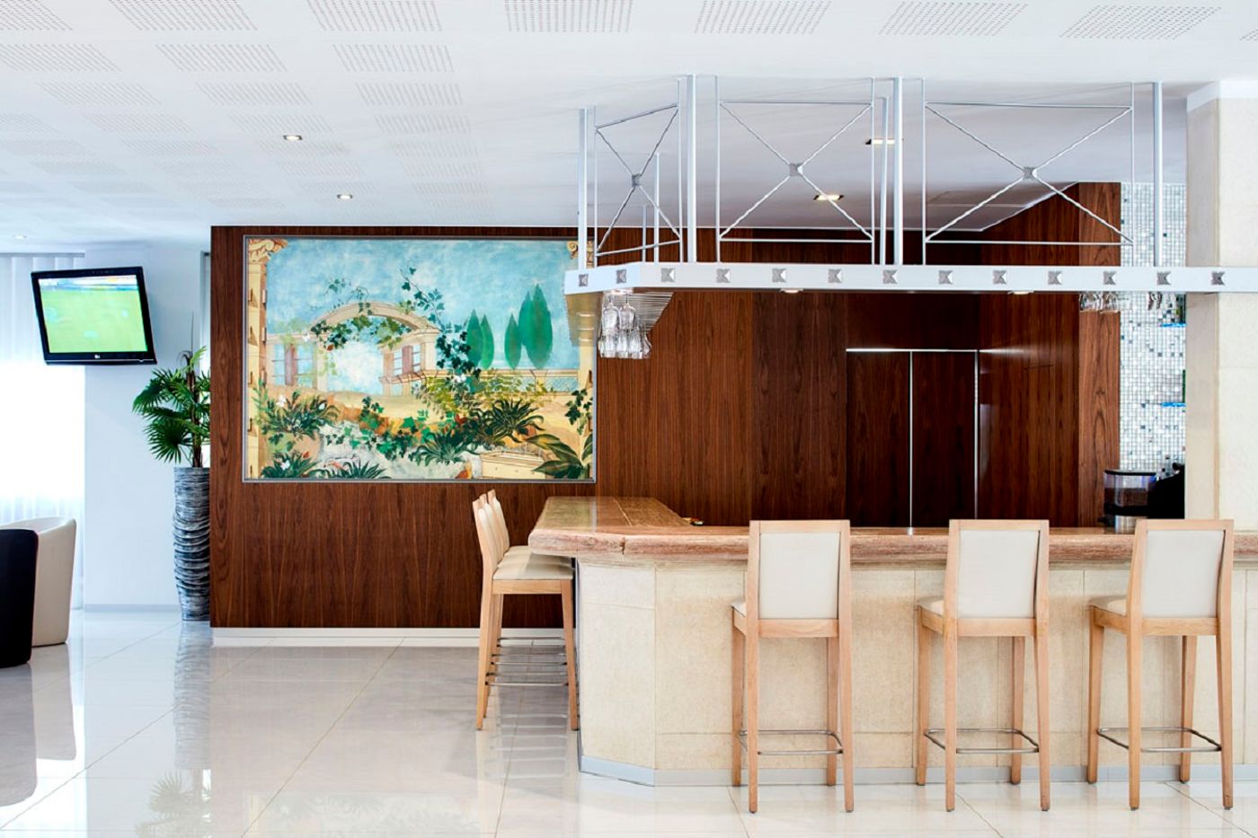 Santa-Eulalia-Hotel---Spa-Bar-38