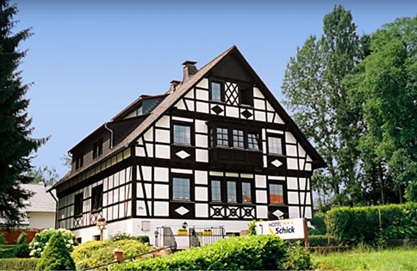 Hotel Schick - Germany - BAD HOMBURG V.D. HOEHE - General view - 5