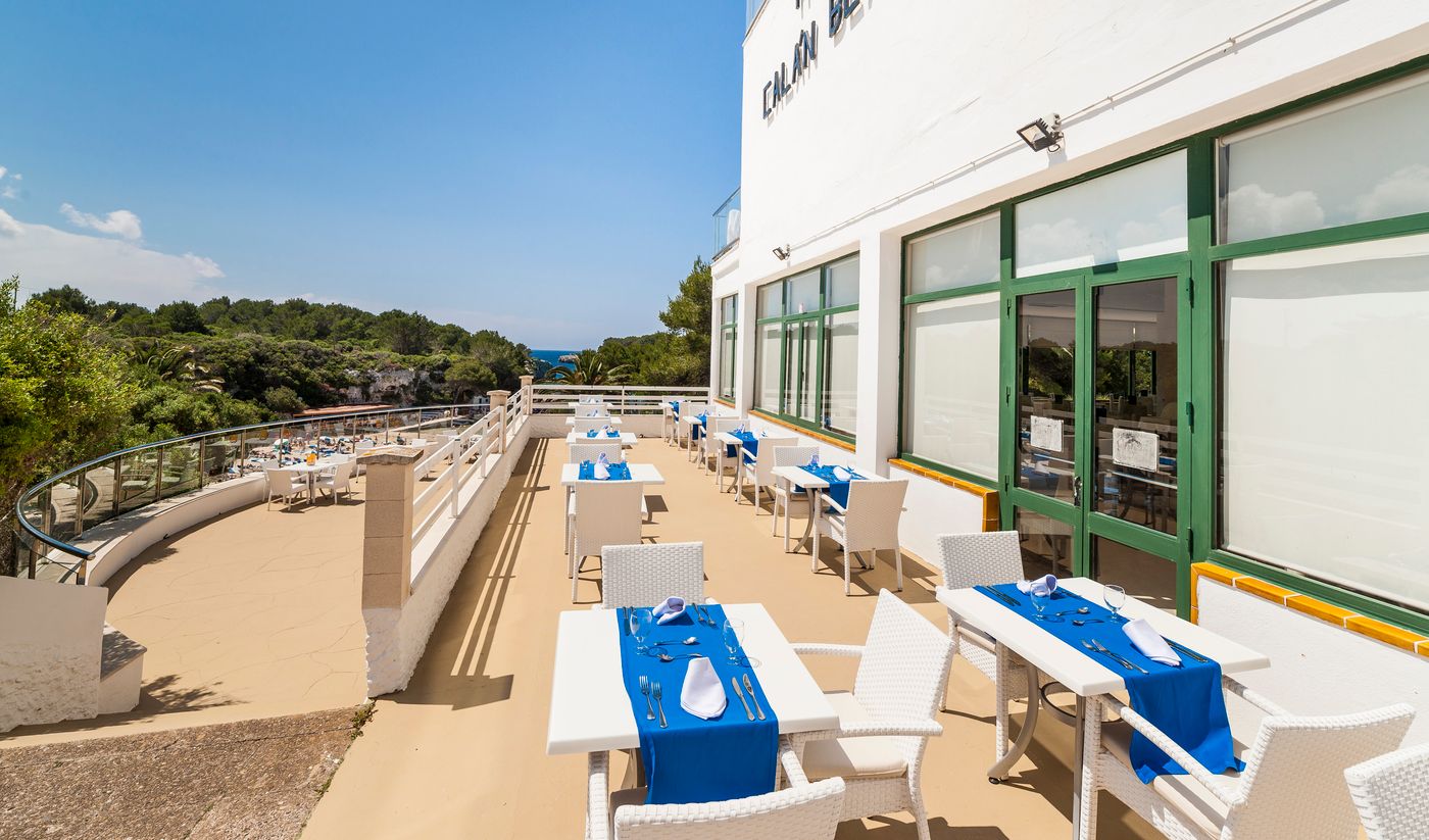 Globales-Cala------n-Blanes-Terrace-13