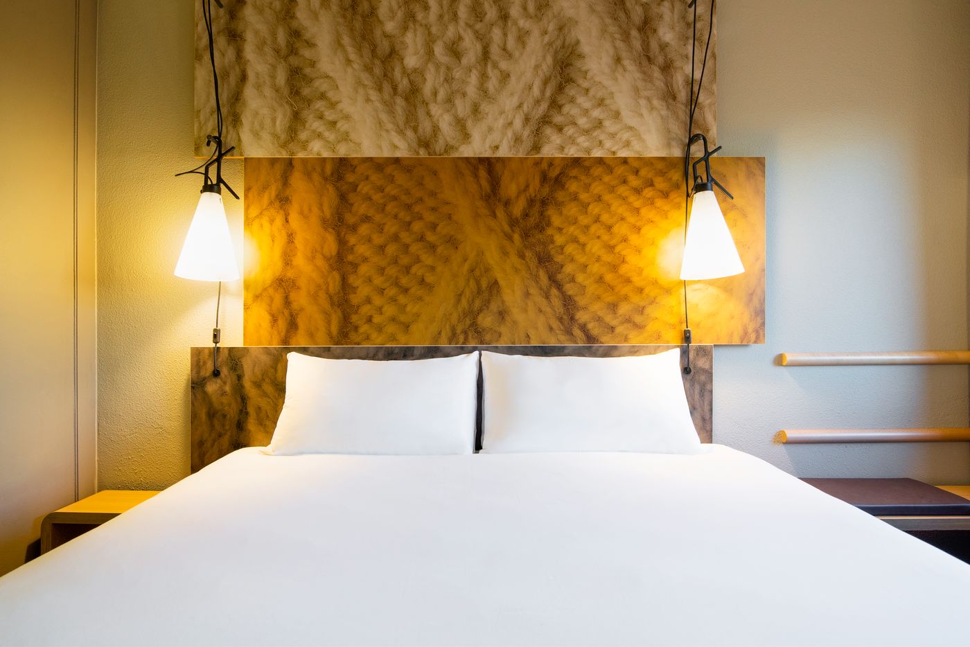 ibis-Amsterdam-Centre-Stopera-Room-42