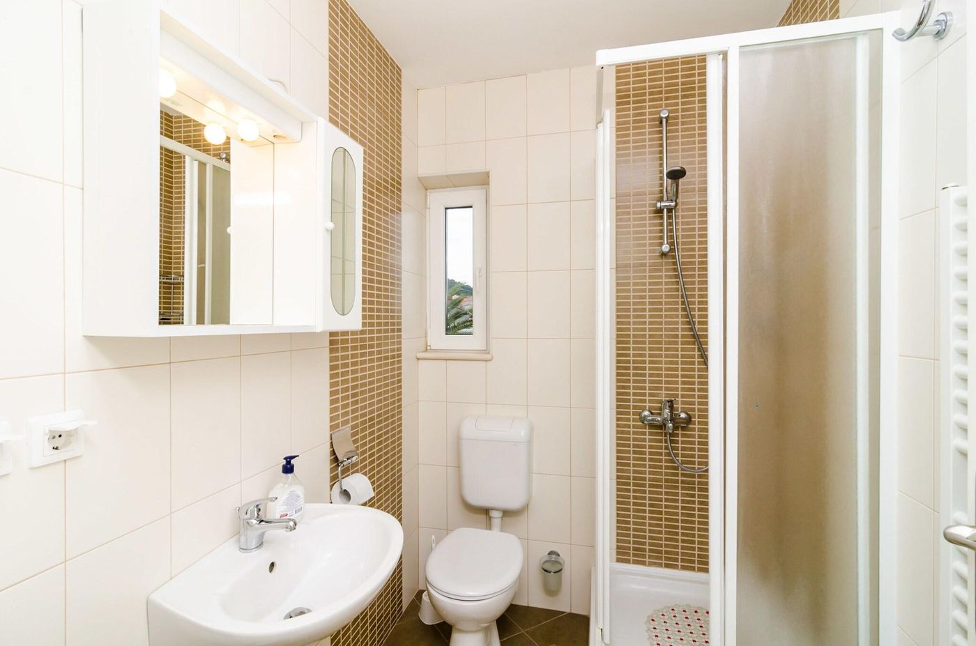 Nikola-Apartments-Room-25