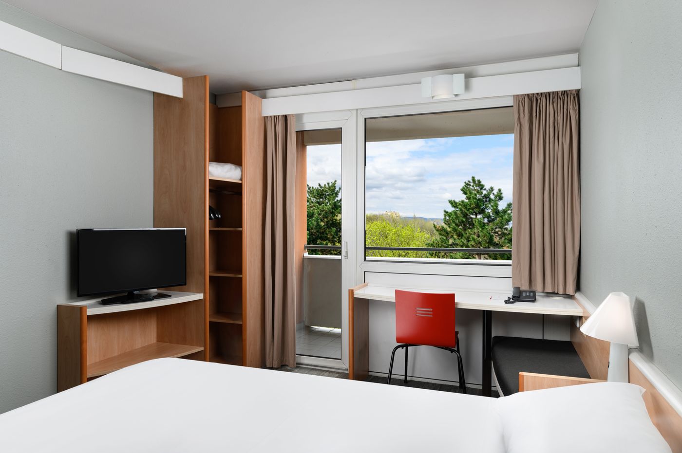 ibis-Budapest-Citysouth-Room-9