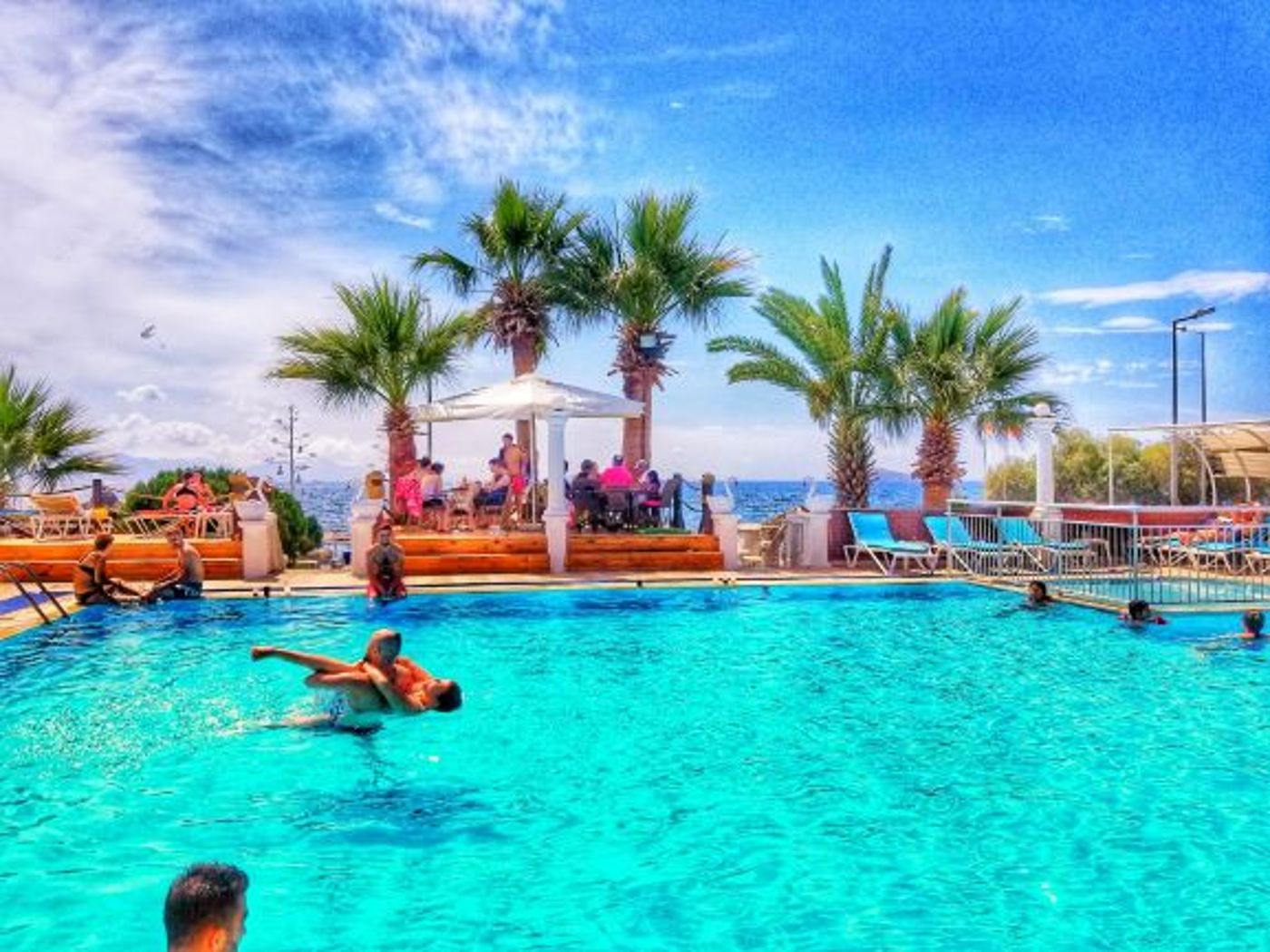 Sun and Sea Beach Hotel