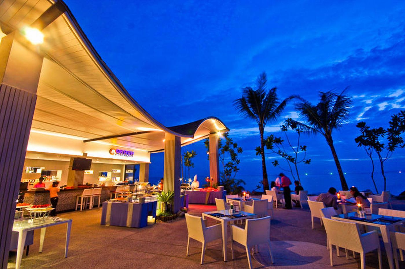 Beyond-Resort-Krabi-Restaurant-11