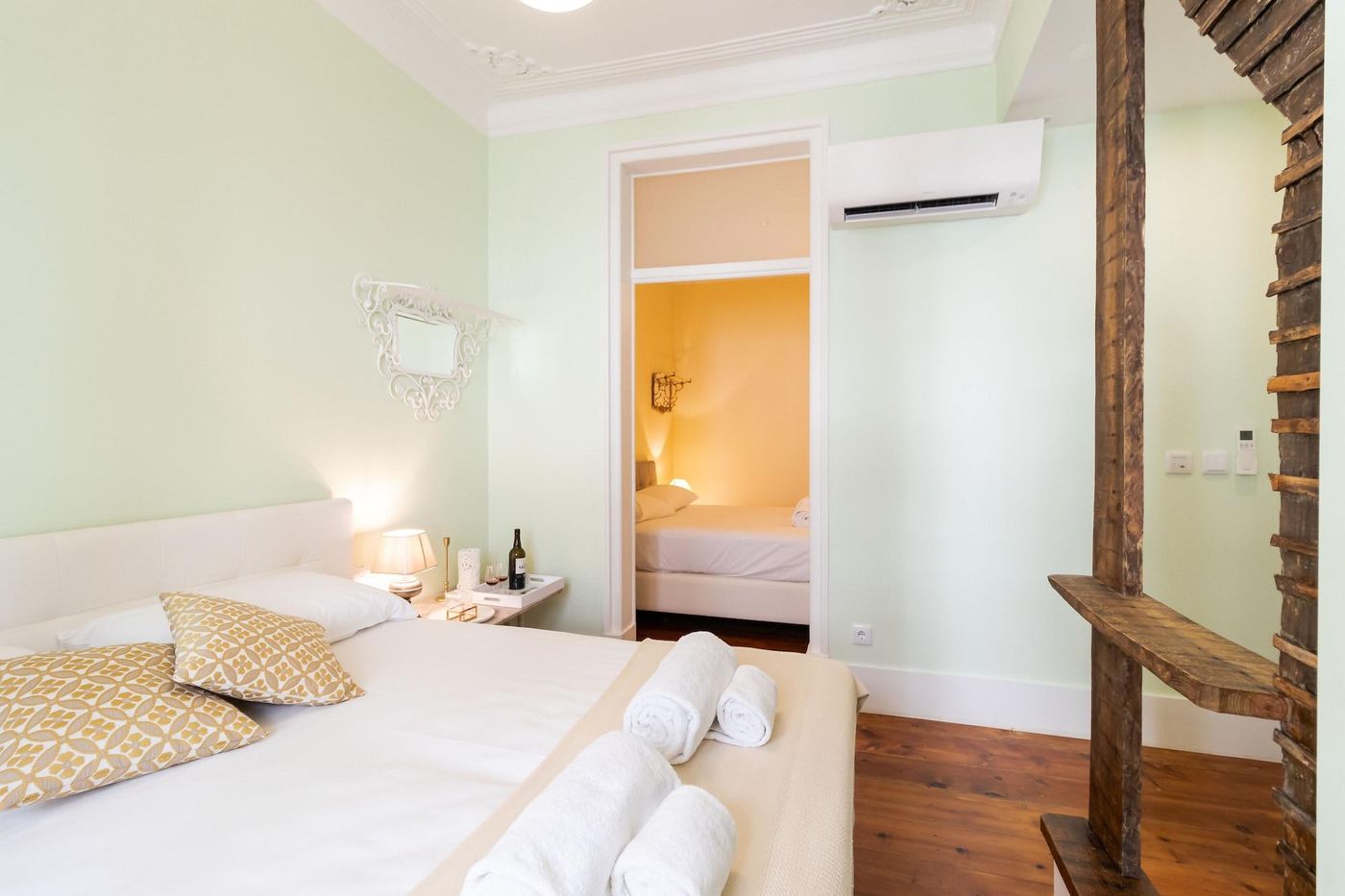 1898-Home---Suites-Room-14