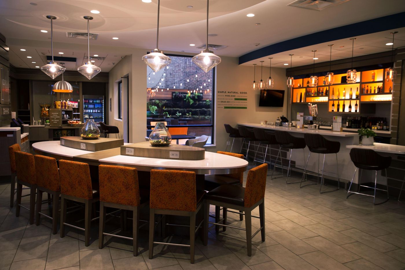 Even-Hotel-Brooklyn-Restaurant-15