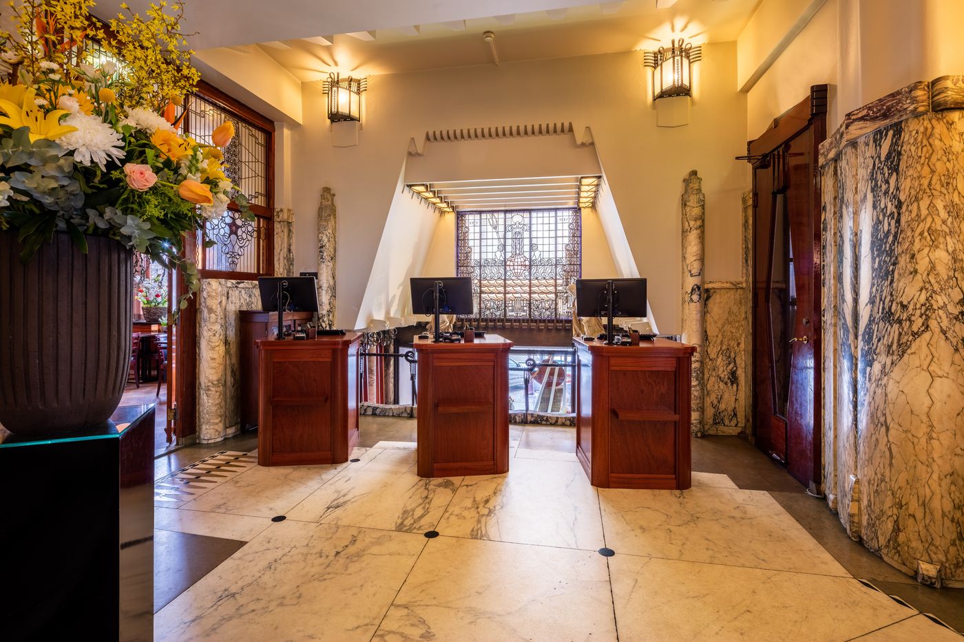 Grand-Hotel-Amrath-Amsterdam-Lobby-4