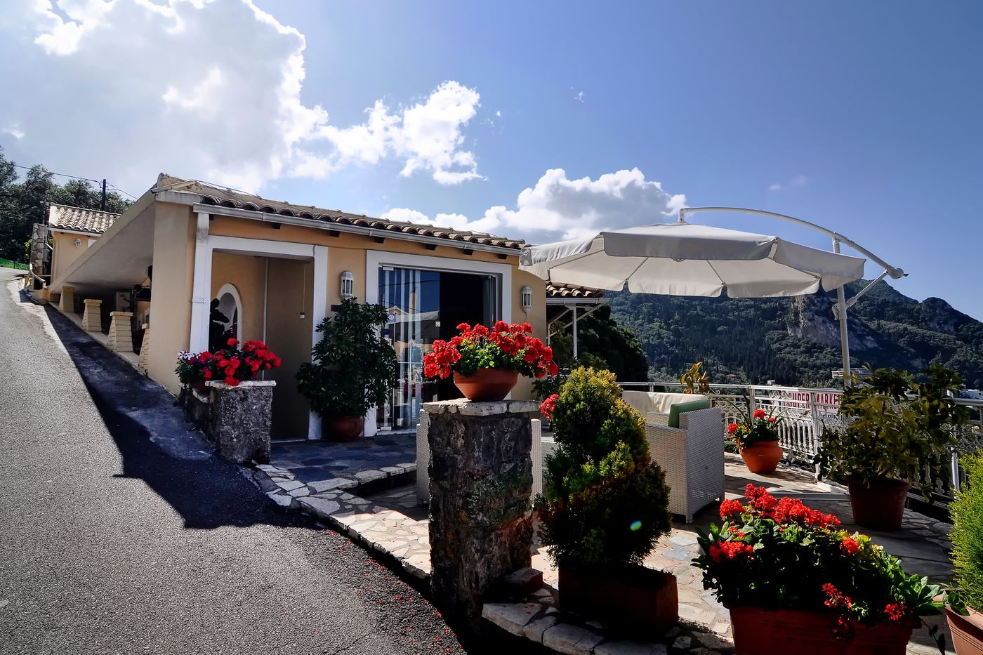 Mazis-Apartments-Lobby-20