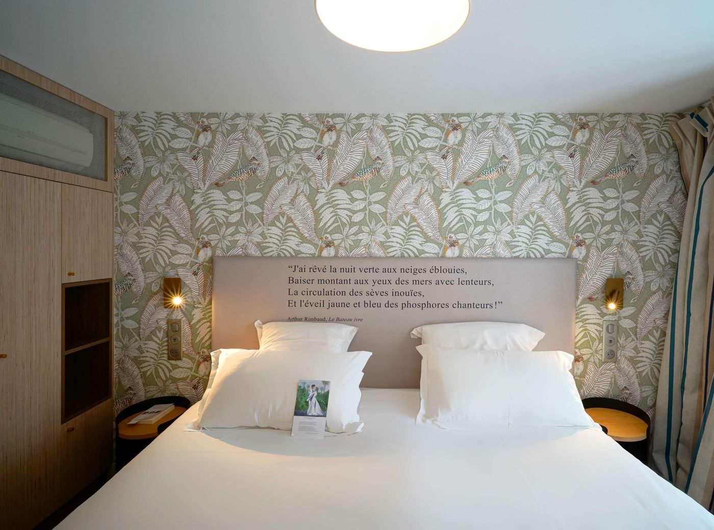 Hotel-Litteraire-Arthur-Rimbaud--BW-Signature-Coll-Room-55