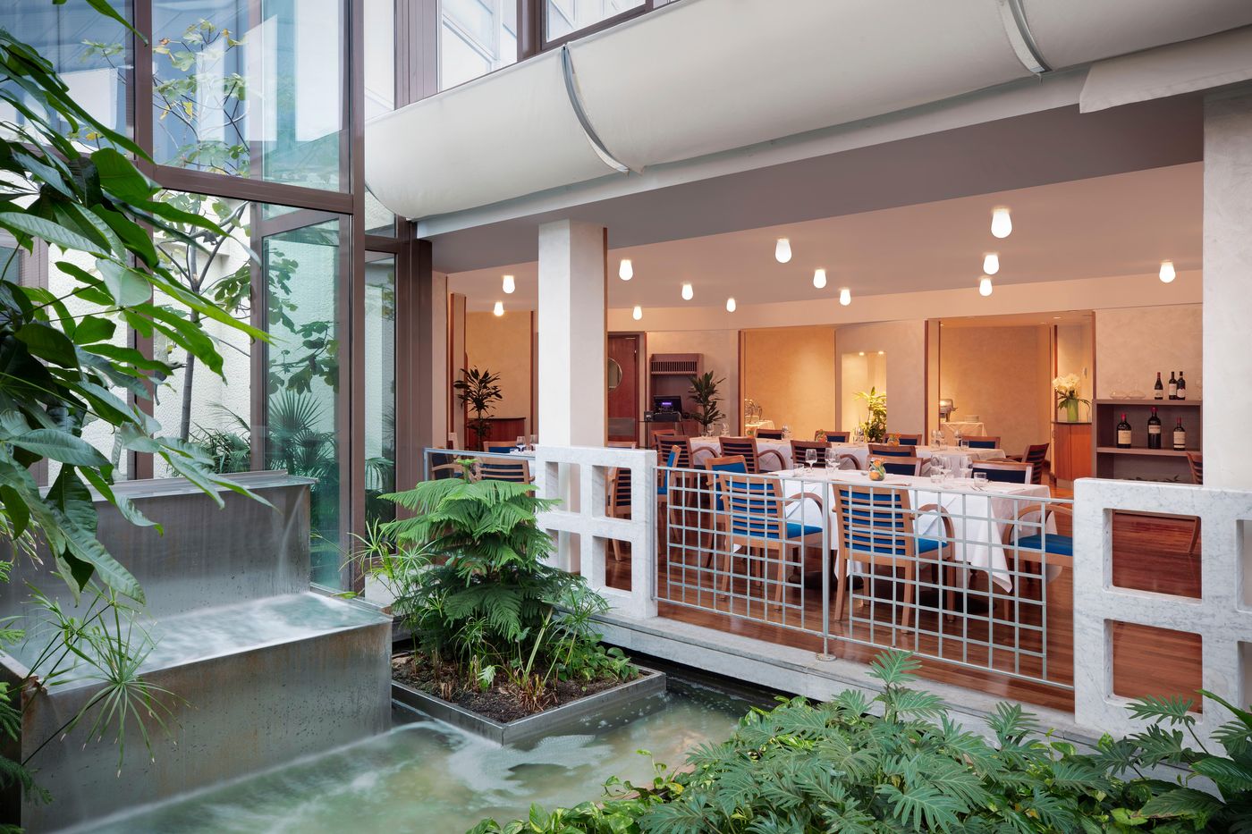 Crowne-Plaza-Milan-Linate-Restaurant-2