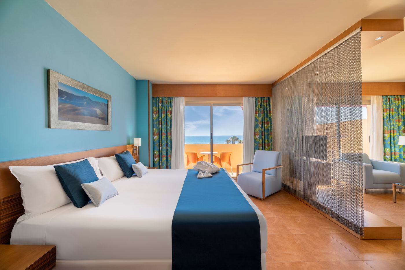 Elba-Carlota-Beach-Hotel-Room-23