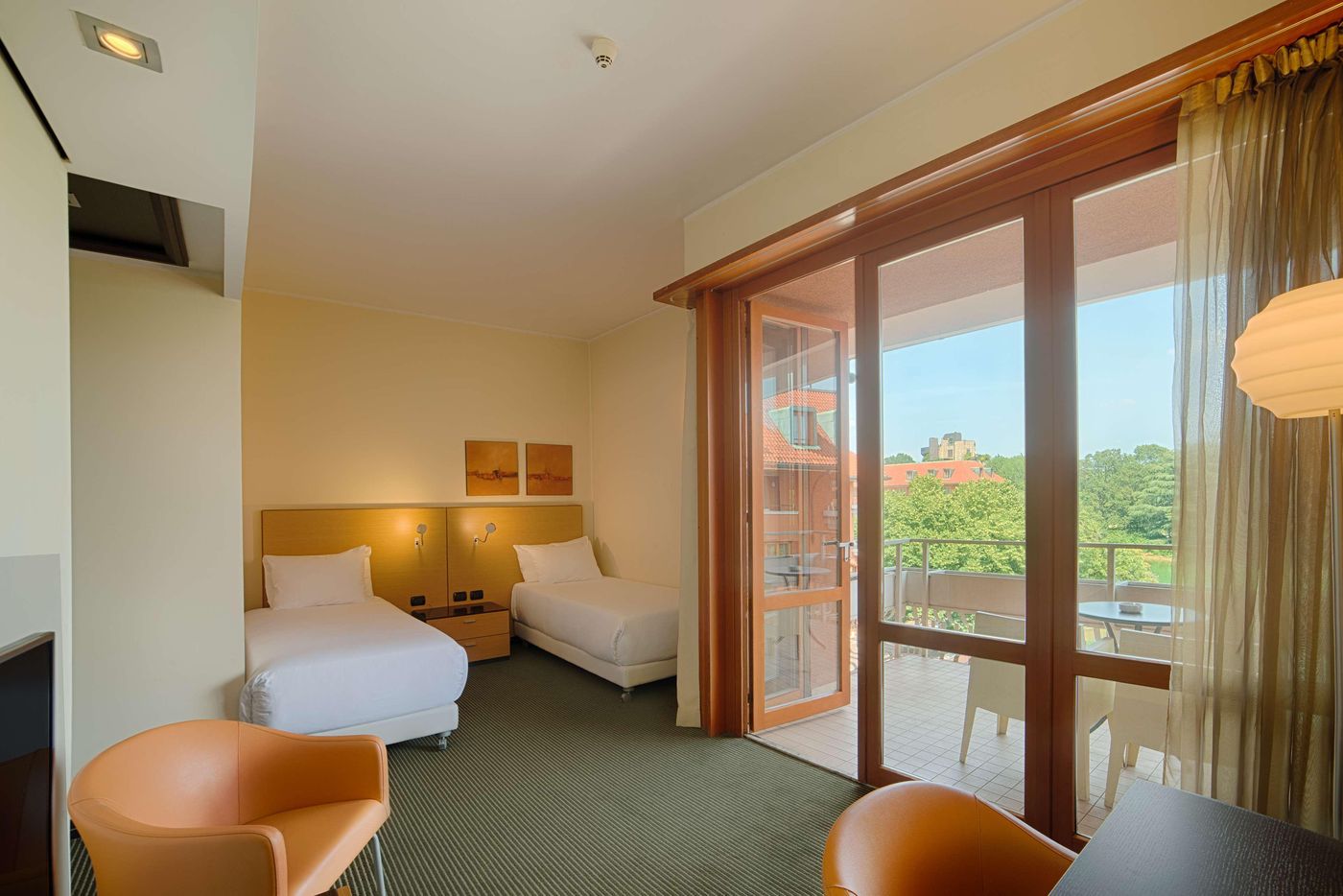 NH-Milano-2-Residence-Room-9