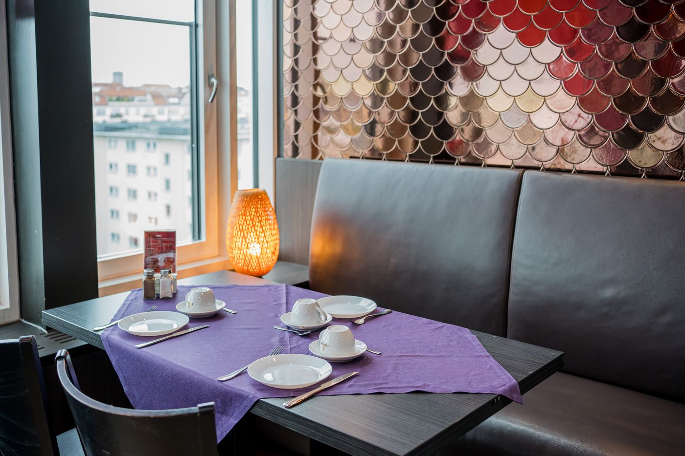 Two-Hotel-Berlin-by-Axel-Restaurant-22