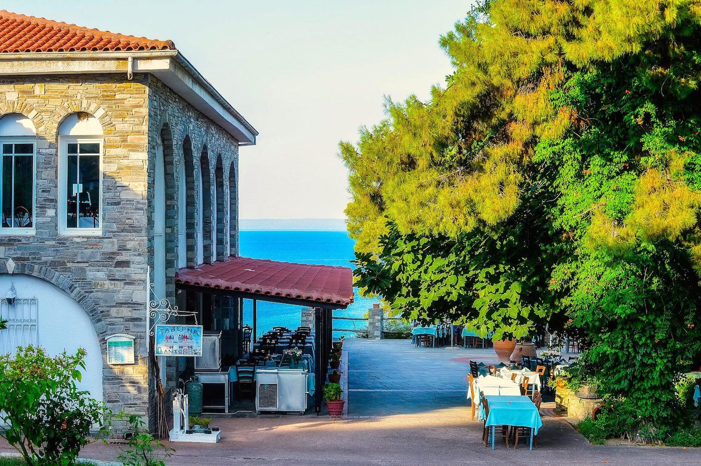 Mitsis-Alexander-The-Great-Restaurant-51