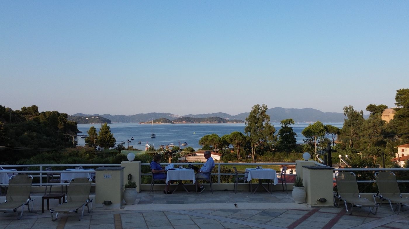 Kanapitsa-Mare-Restaurant-72